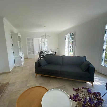 Renovee Avec Jardin, Veranda Et Parking, A 800m De La Plage - Ideal Famille, 6 Pers. - Fr-1-539-50 Holiday home Royan