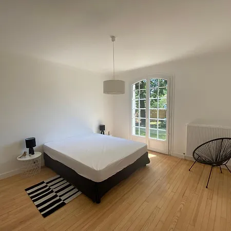Renovee Avec Jardin, Veranda Et Parking, A 800m De La Plage - Ideal Famille, 6 Pers. - Fr-1-539-50 Holiday home Royan